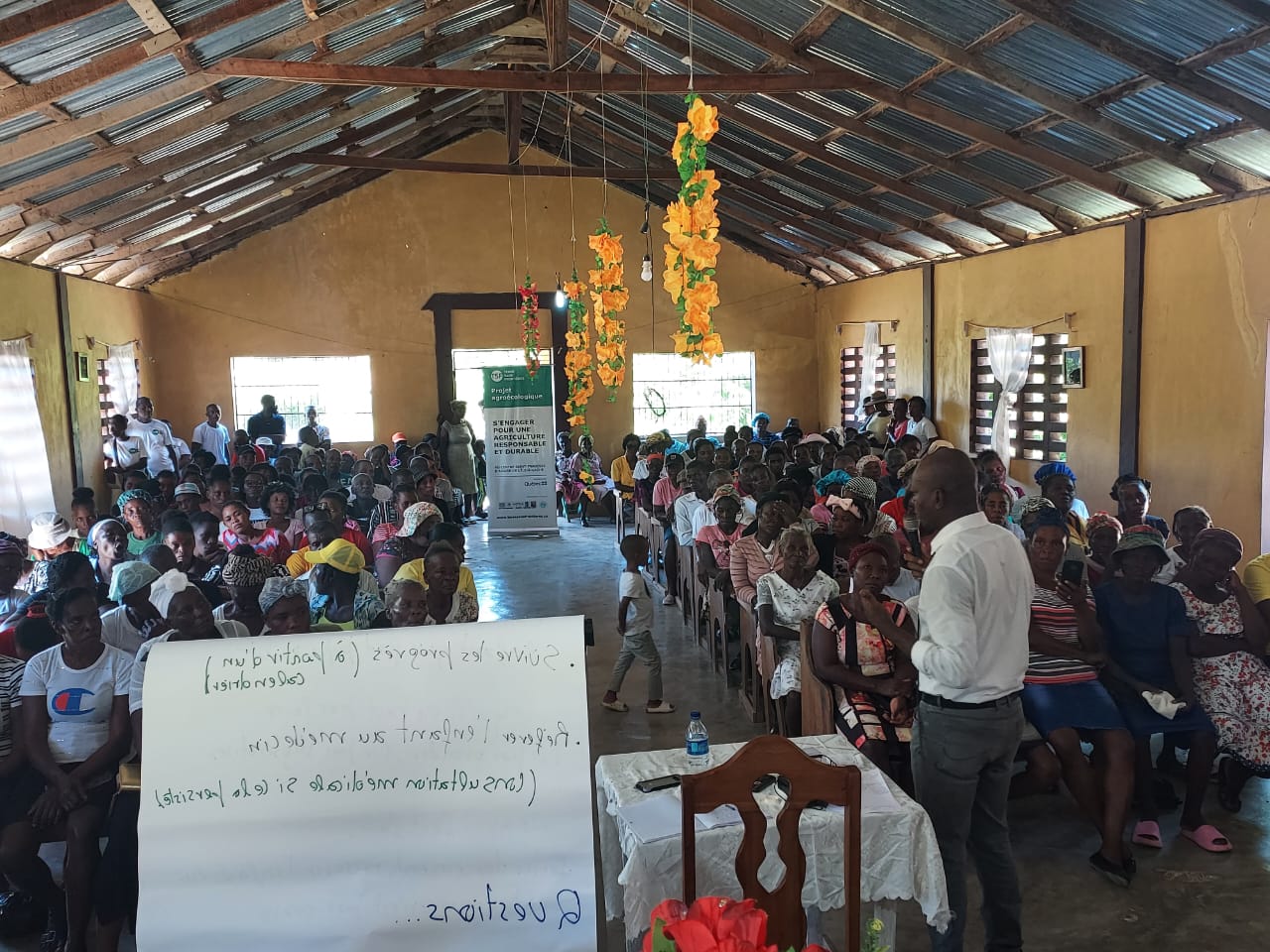 atelier sensibilisation pour la journée de la femme rurale en Haiti